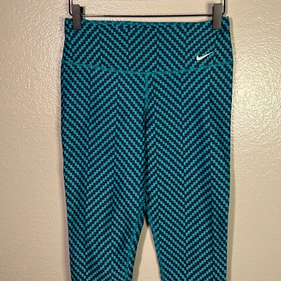 Nike Legend 2.0 Active Leggings in Geometric Zig Zag Teal - Picture 2 of 6